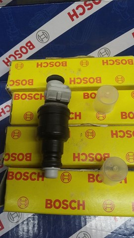 0280150560 BOSCH Топливные форсунки купить в Полтава