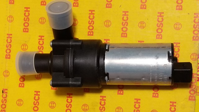 0392020034 BOSCH Помпа водяная (насос) охлаждения, дополнительный электрический купить в Каменское
