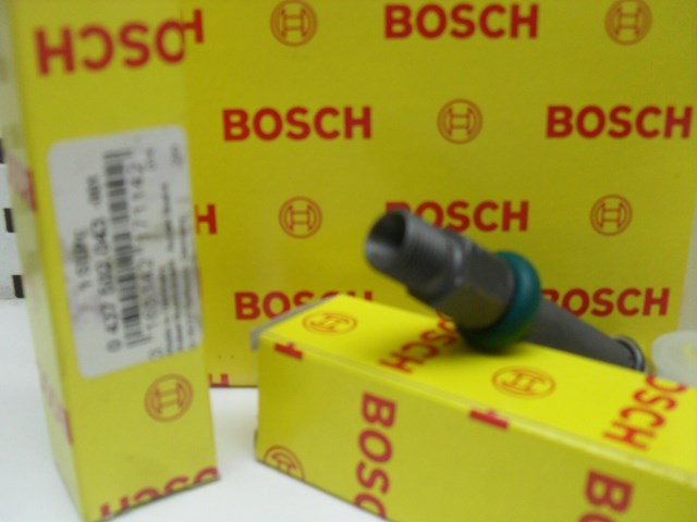 0437502043 BOSCH Форсунка впрыска топлива купить в Ужгород