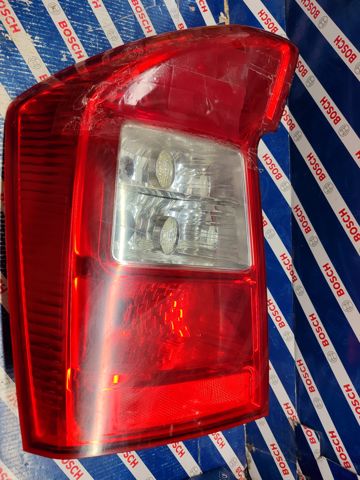 Задняя левая фара 924011D010 HYUNDAI