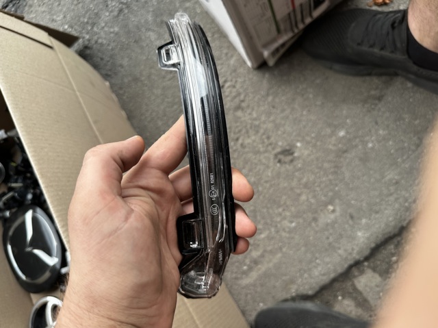 A0999063703 MERCEDES Указатель поворота зеркала левый купить в Запорожье