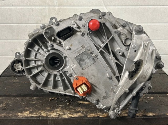 Двигатель электрический 112096010H Tesla Model