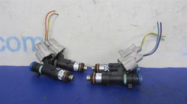 Форсунка инжектора 0280158130 NISSAN