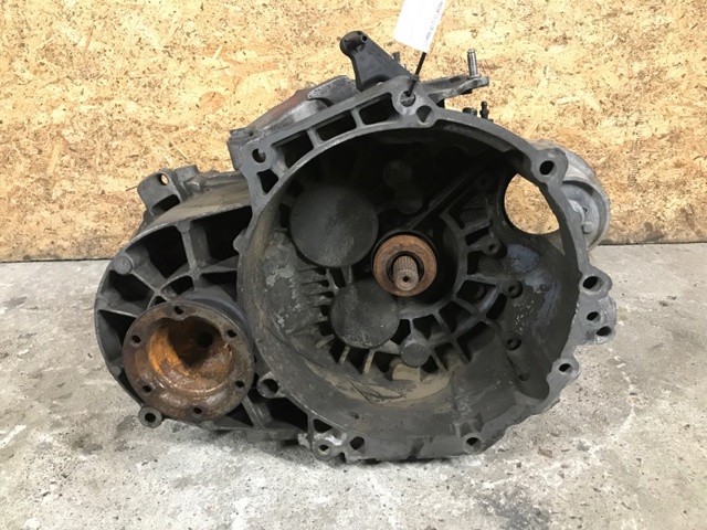 Ручная коробка передач 02Q300047B VAG