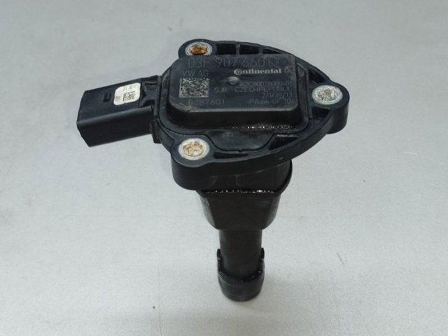 Датчик уровня масла двигателя 03F907660D VAG