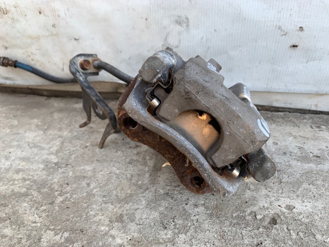 TOYOTA 0446676012 Колодки тормозные задние дисковые в наличии Киев