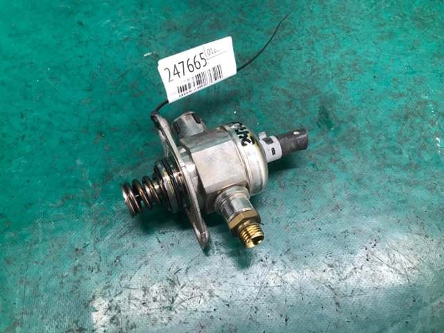Насос топливный высокого давления (ТНВД) 06G127026M VAG