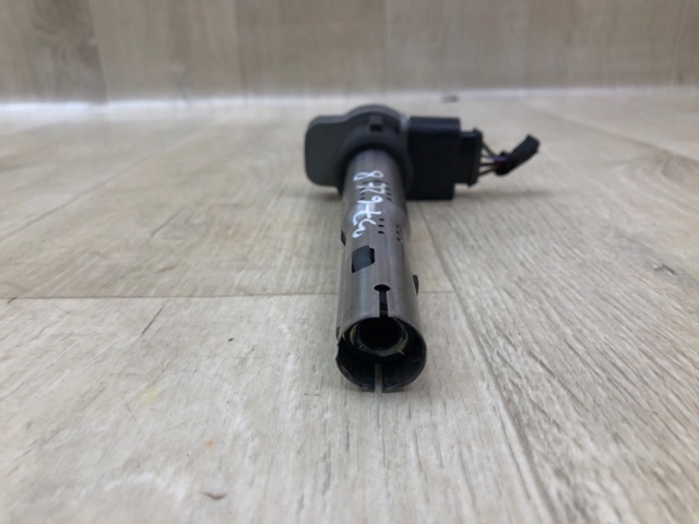 VAG 07K905715F Катушка зажигания в наличии Ровно