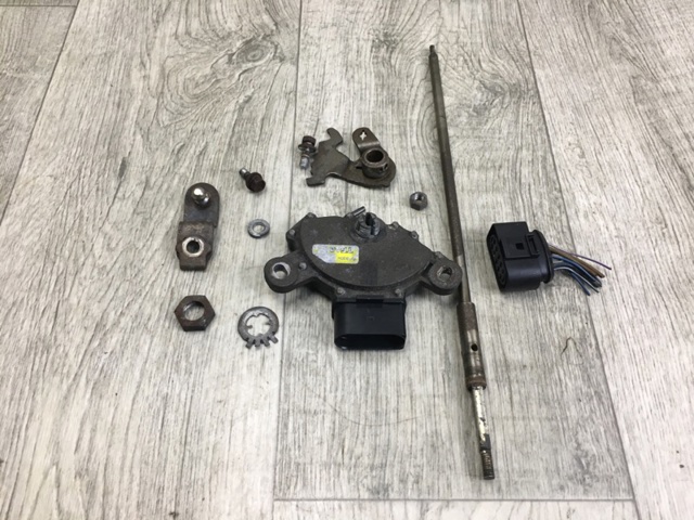 Датчик положения селектора АКПП 09G919823 VAG