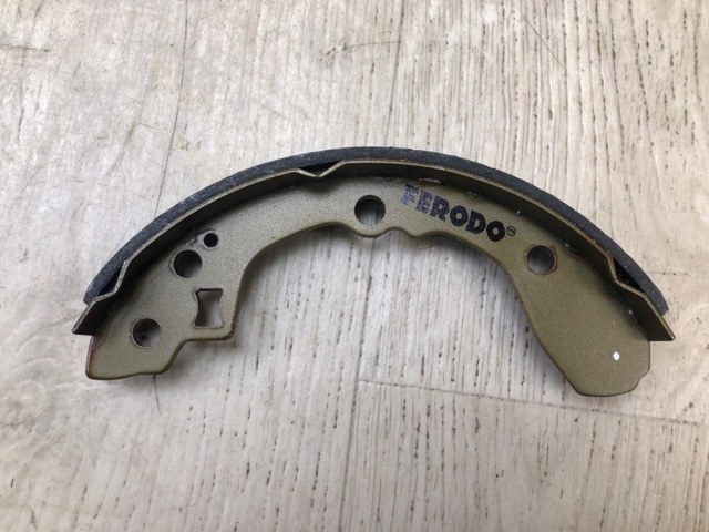 0K30A2628Z HYUNDAI Колодки тормозные задние барабанные купить в Чернигов