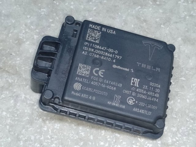 Радарный датчик дистанции 110864700D TESLA