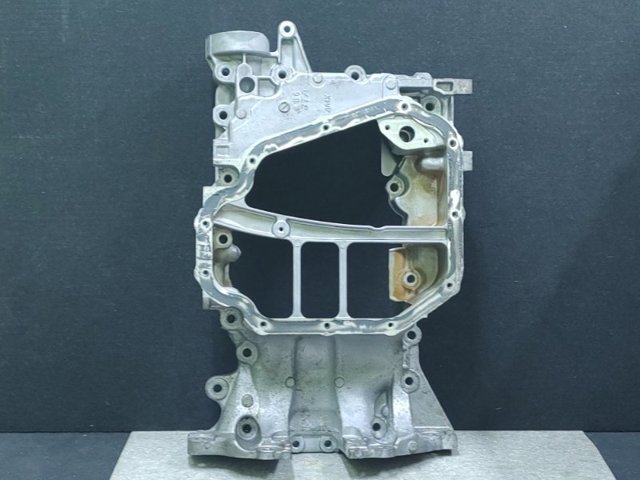 NISSAN 111103TA3A Поддон масляный картера двигателя, верхняя часть в наличии Киев
