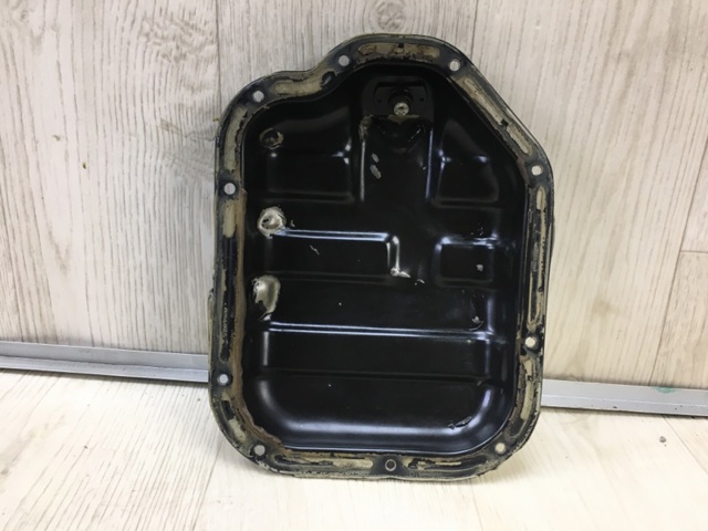 Поддон картера двигателя 111104P110 NISSAN