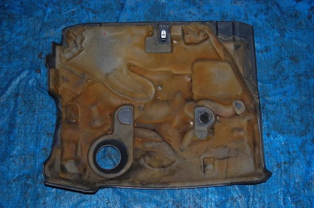 1120931201 TOYOTA Крышка мотора декоративная купить в Ирпень