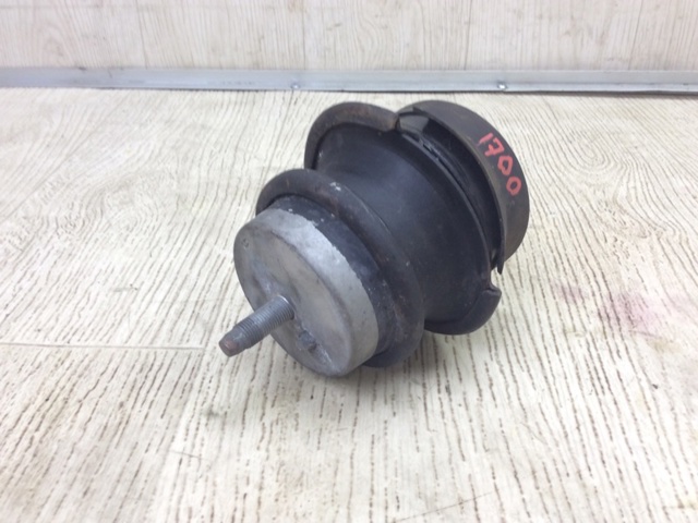 NISSAN 112204GC0A Подушка (опора) двигателя правая в наличии Хмельницкий