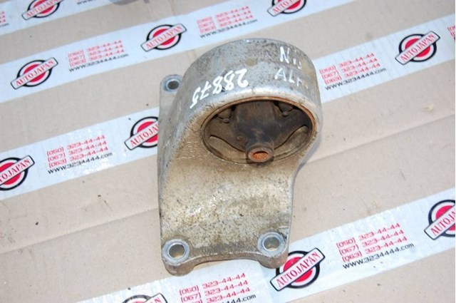 Подушка (опора) двигателя, левая 112214M400 NISSAN