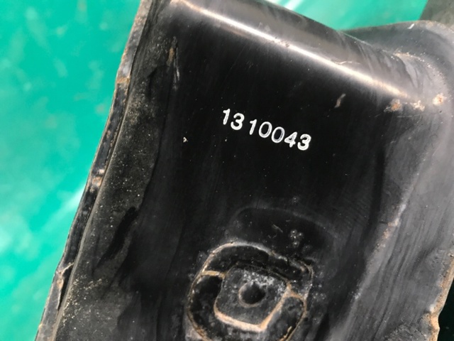 NISSAN 113501KC0A Подушка (опора) двигателя правая задняя в наличии Тернополь