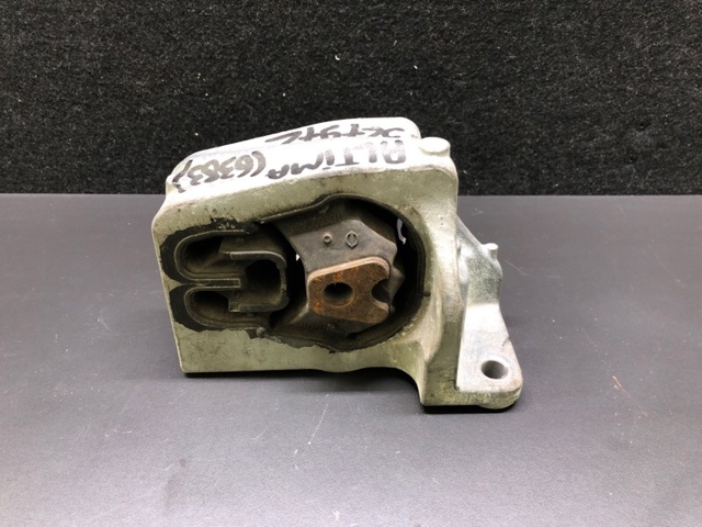 113606CA0A NISSAN купить в Ужгород