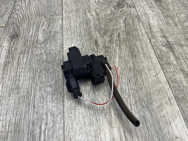 Соленоид давления наддува 11657599547 BMW
