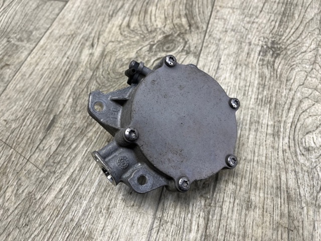 11667556919 BMW Вакуумный насос купить в Ужгород