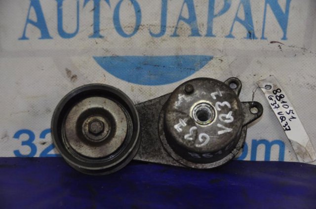 Натяжитель клинового ремня 119551EA0D NISSAN