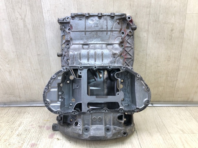 TOYOTA 1211138090 Поддон масляный картера двигателя в наличии Киев