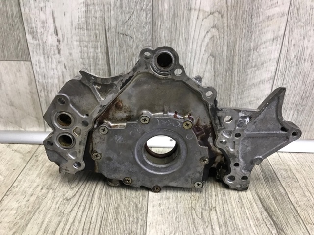 Маслонасос 1211A033 MITSUBISHI