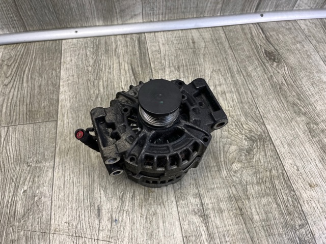 12317604782 BMW Генератор купить в Каменское