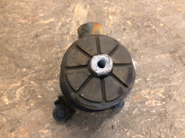 TOYOTA 1236131470 в наличии Запорожье