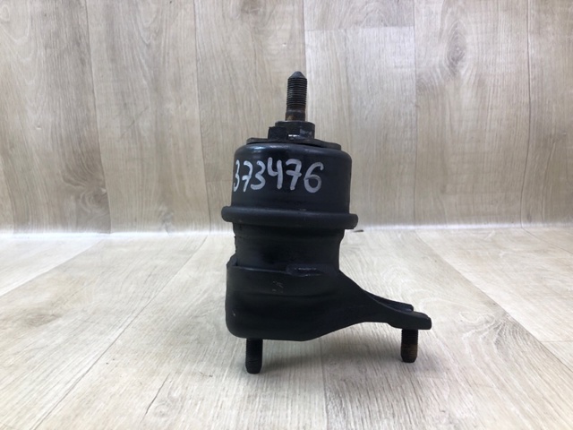 Правая подушка двигателя 123620H010 TOYOTA