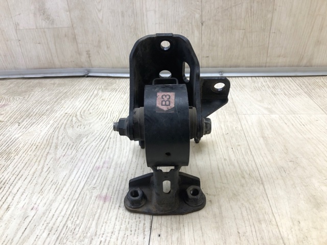 TOYOTA 1237136090 в наличии Винница