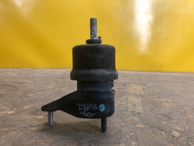 123720V020 TOYOTA Левая подушка двигателя купить в Ужгород