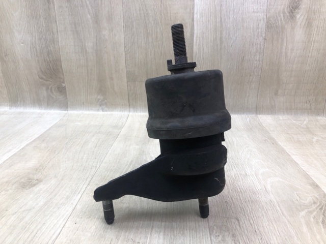 TOYOTA 1237231010 Подушка (опора) двигателя левая в наличии Тернополь