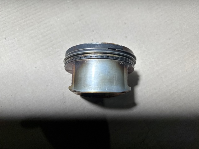 TOYOTA 1310120030 Поршень с пальцем без колец, STD в наличии Украина