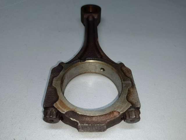TOYOTA 1320109180 Шатун поршня двигателя в наличии Запорожье