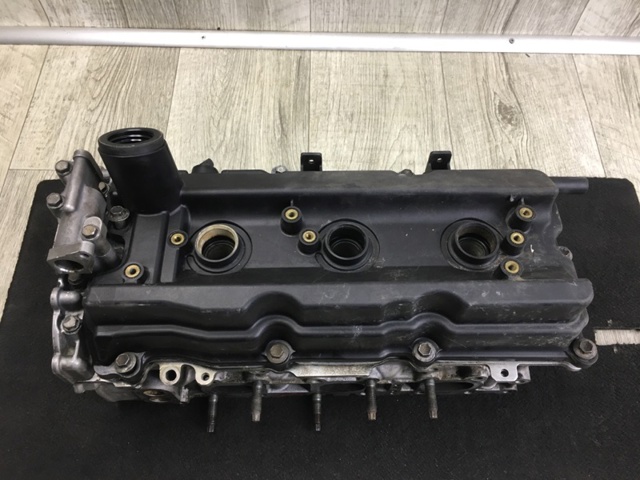 NISSAN 13264AM610 Крышка клапанная левая в наличии Одесса