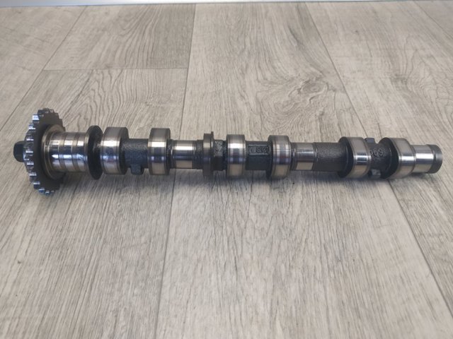 1352331040 Toyota