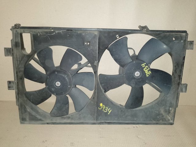 Рамка радиатора охлаждения 1360A041 MITSUBISHI