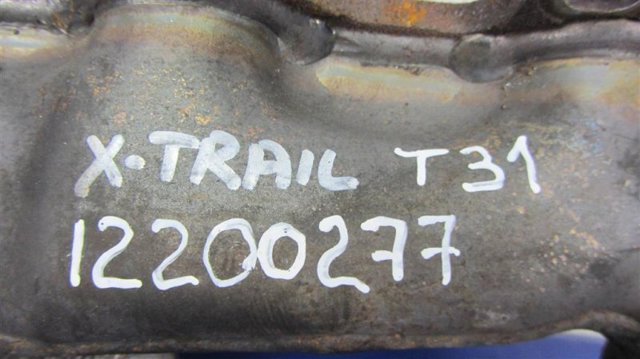 NISSAN 1400400Q0K Выпускной коллектор в наличии Ровно