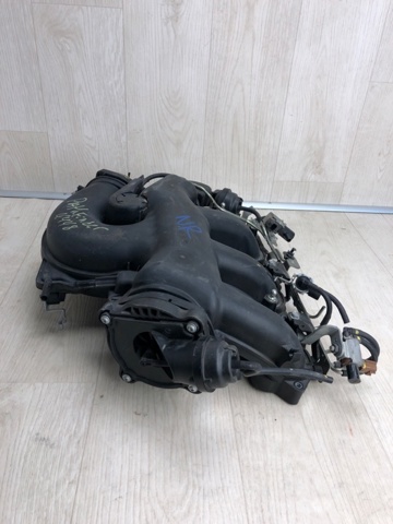 140104RA0B NISSAN Впускной коллектор купить в Киев