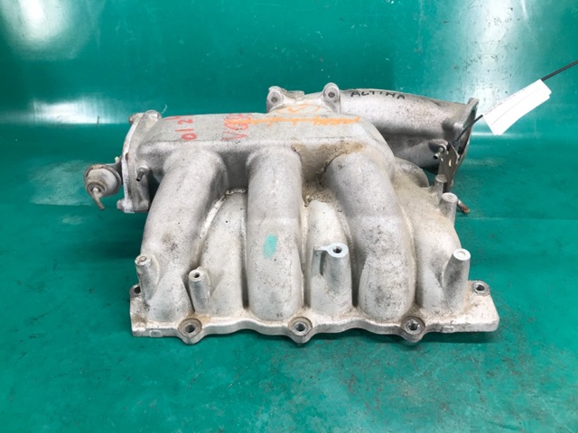 NISSAN 140108J120 Коллектор впускной верхний в наличии Тернополь