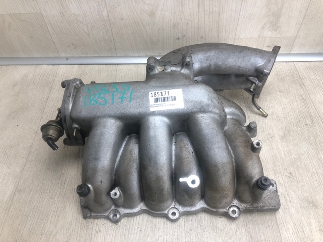NISSAN 140108J160 Коллектор впускной верхний в наличии Хмельницкий