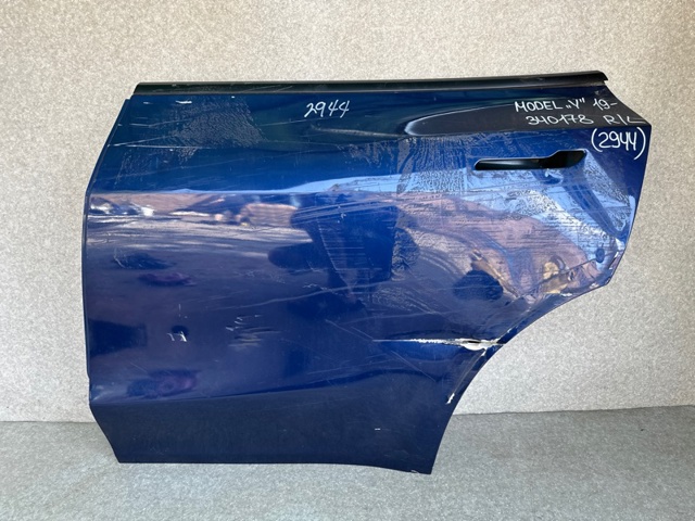 Дверь пассажирская задняя левая 1493561E0A TESLA