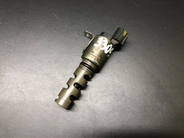 TOYOTA 1533038010 Клапан фазорегулятора в наличии Ужгород