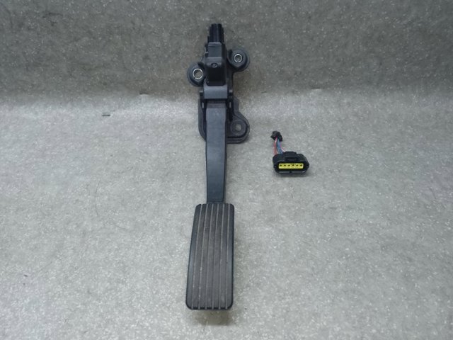 Педаль акселератора Mitsubishi Outlander 2 40