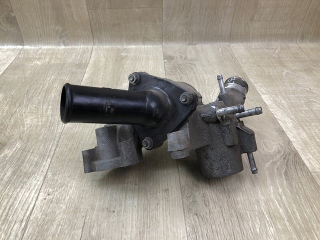 TOYOTA 1632331011 Корпус термостата в наличии Черкассы