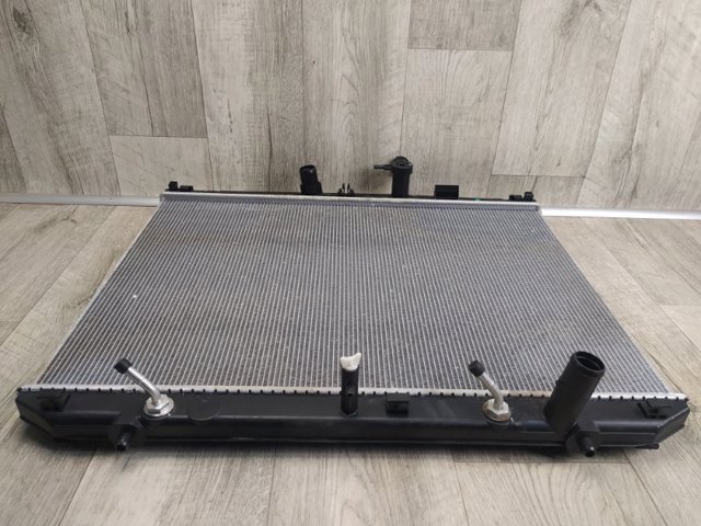 164000P440 Радиатор охлаждения двигателя купить Ровно