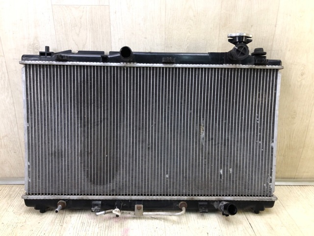 TOYOTA 1640031520 Радиатор охлаждения двигателя в наличии Сумы