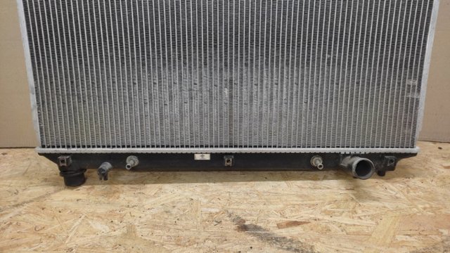 1640050230 TOYOTA Радиатор охлаждения двигателя купить в Каменское