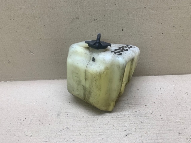 Водяной бачок системы охлаждения 1647020060 TOYOTA